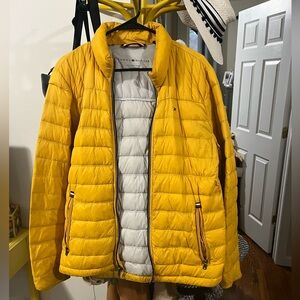 Tommy Hilfiger Men's Vibrant Yellow Puffer Jacket